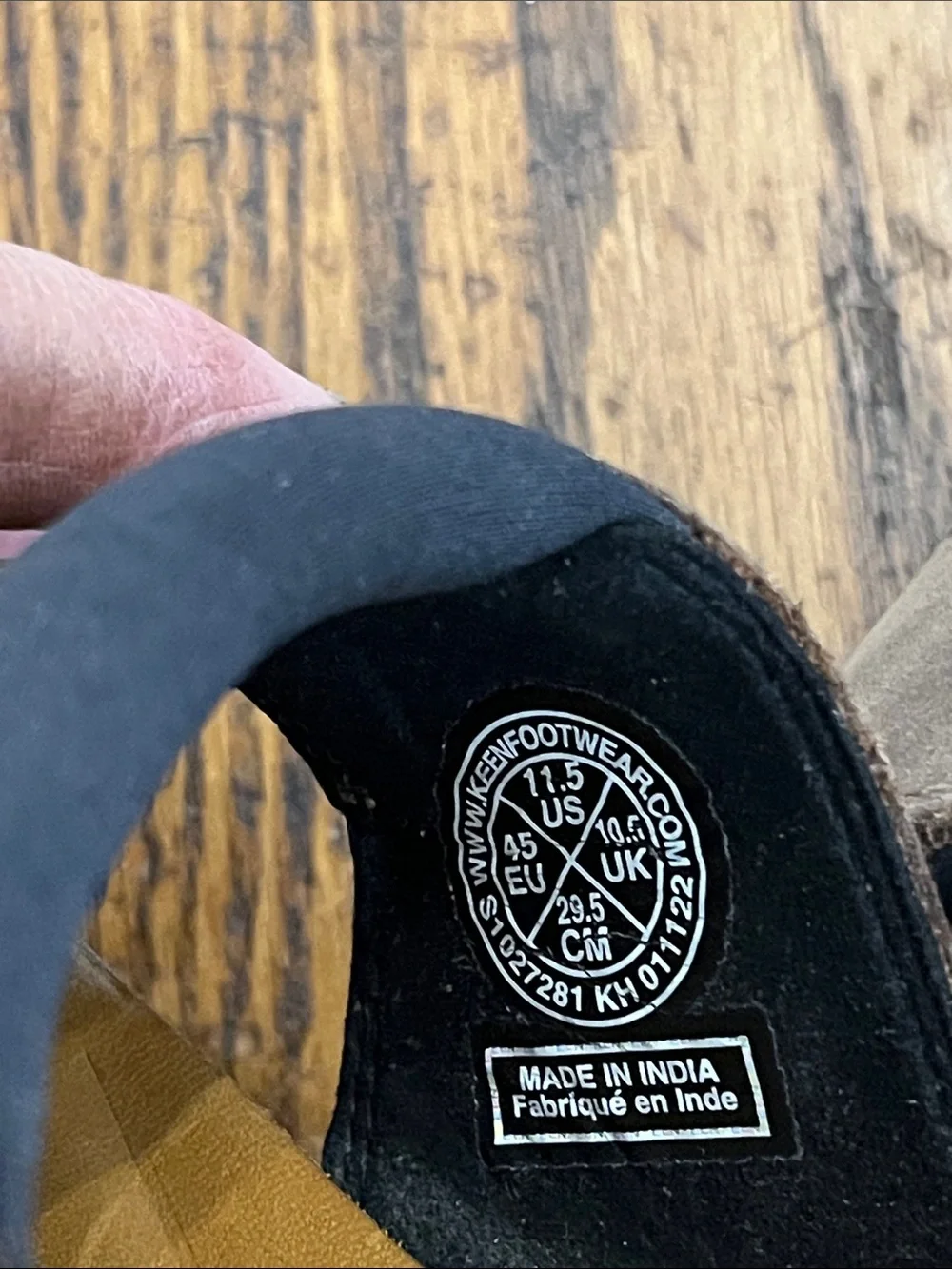 KEEN Men’s Brown Leather Slide Sandals with Black Trim